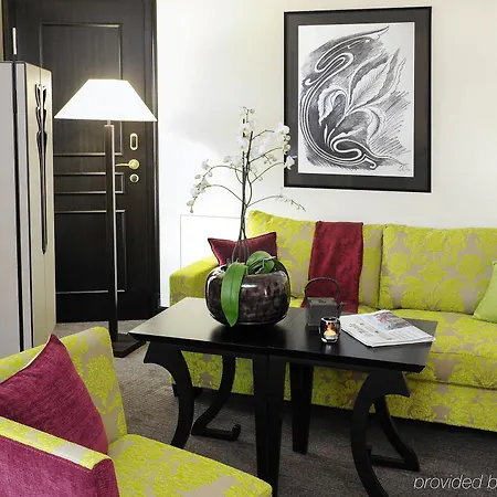 Hotel Tiffany By Fassbind 4*