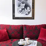 Hotel Tiffany By Fassbind 4*