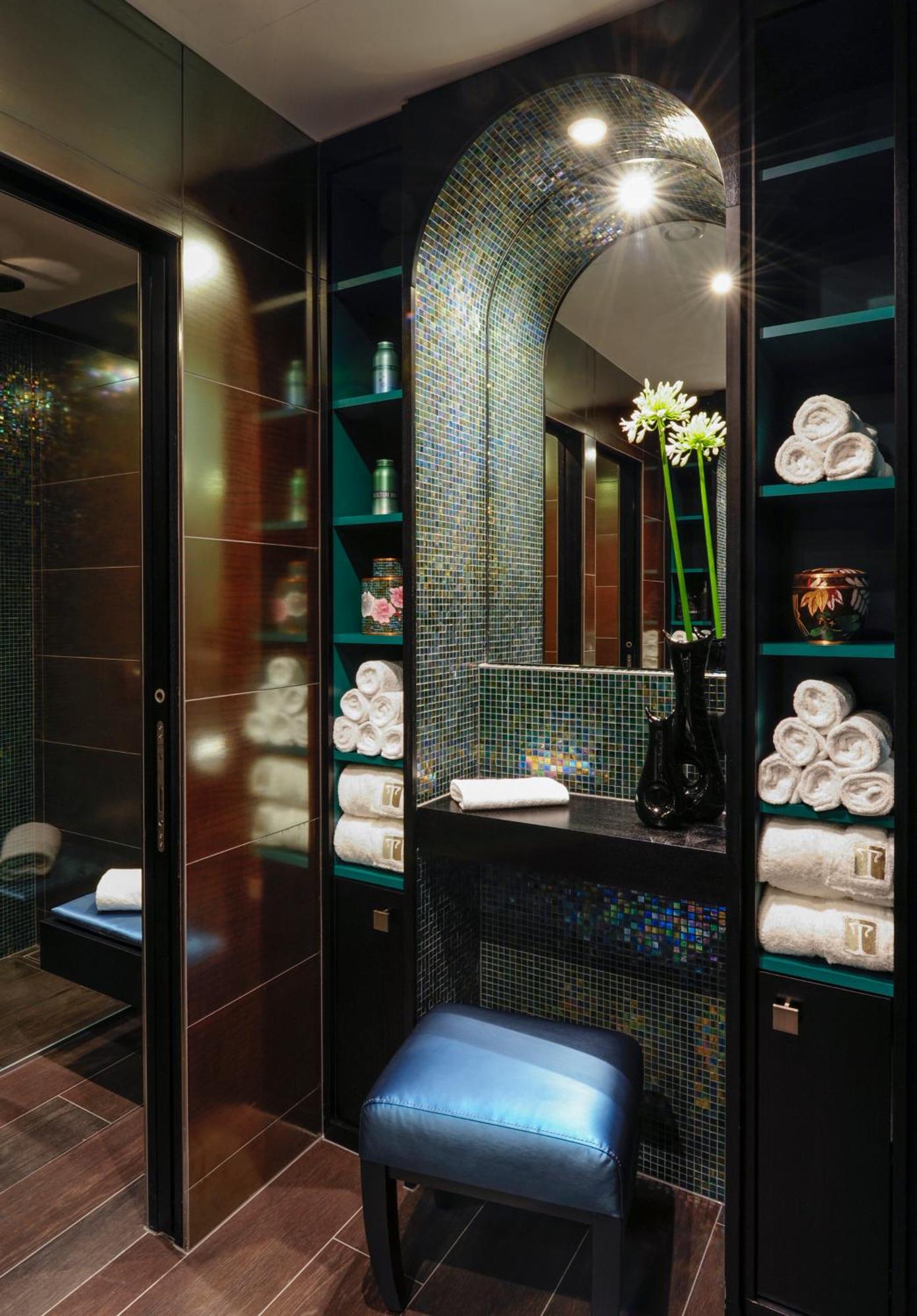 Tiffany By Fassbind Hotel