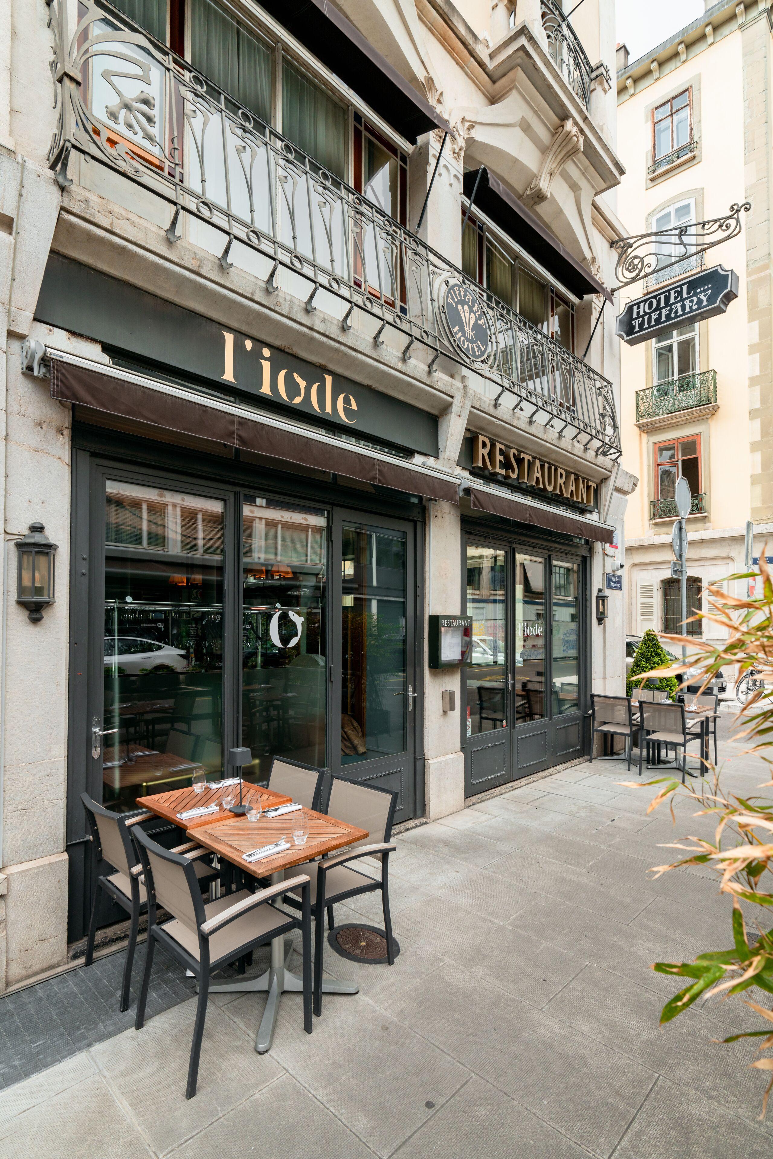 Tiffany By Fassbind 4*