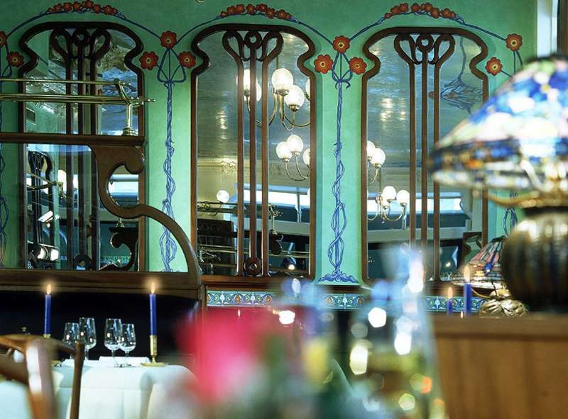 Tiffany By Fassbind Genève