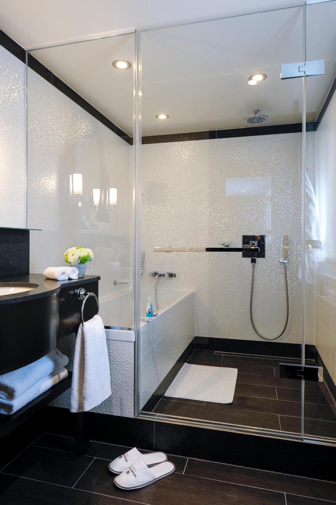 Hotel Tiffany By Fassbind 4*