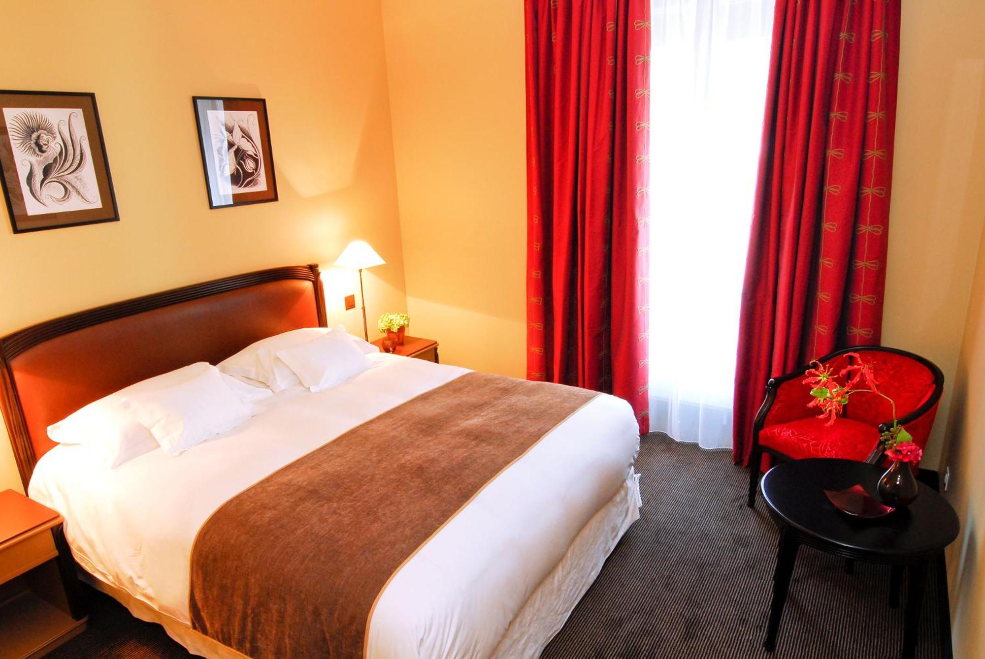 Tiffany By Fassbind 4*